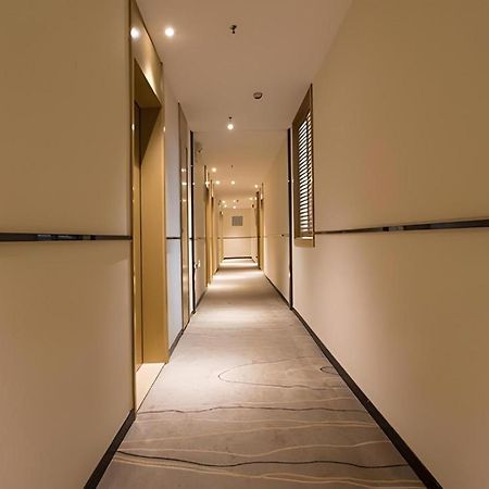 City Comfort Inn Qinzhou Port District Central Square Longmen  Exterior photo