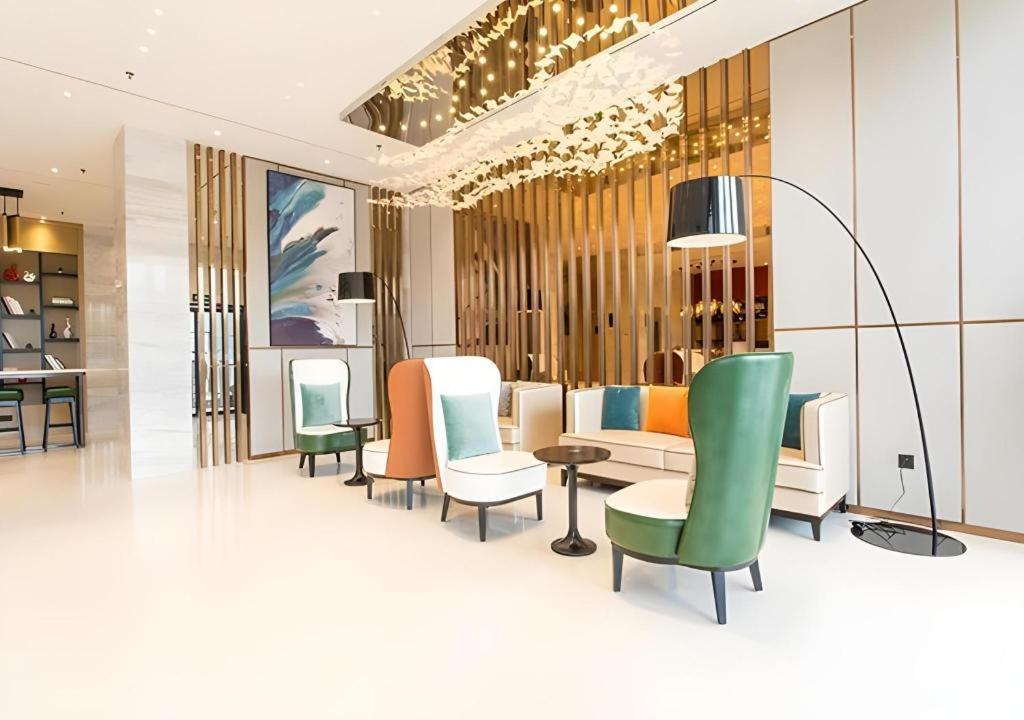 City Comfort Inn Qinzhou Port District Central Square Longmen  Exterior photo